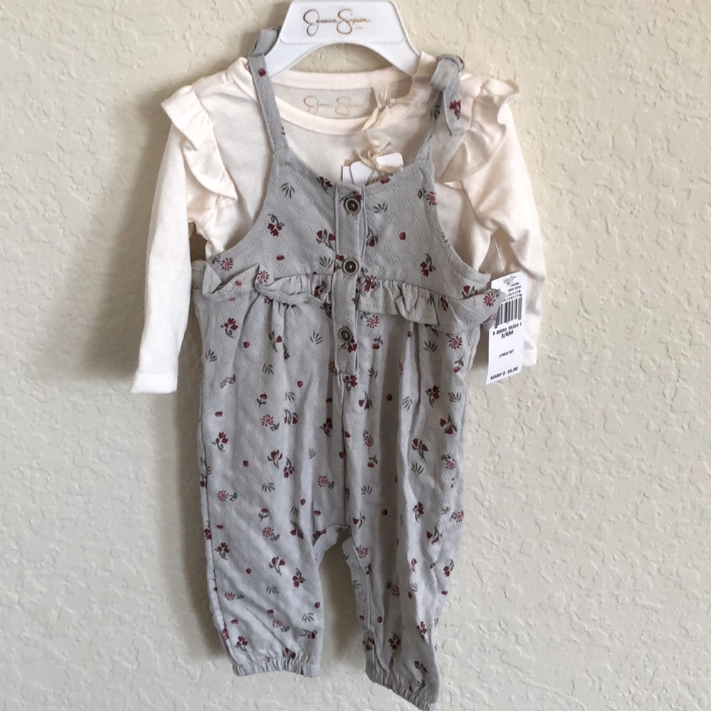Jessica Simpson baby girls Luxe collection size 3/6 M
